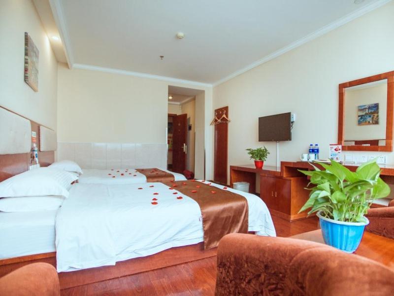 Greentree Inn Hebei Zhangjiakou Zhangbei Caoyuantian Rd Zhangku Avenue Express Hotel Extérieur photo